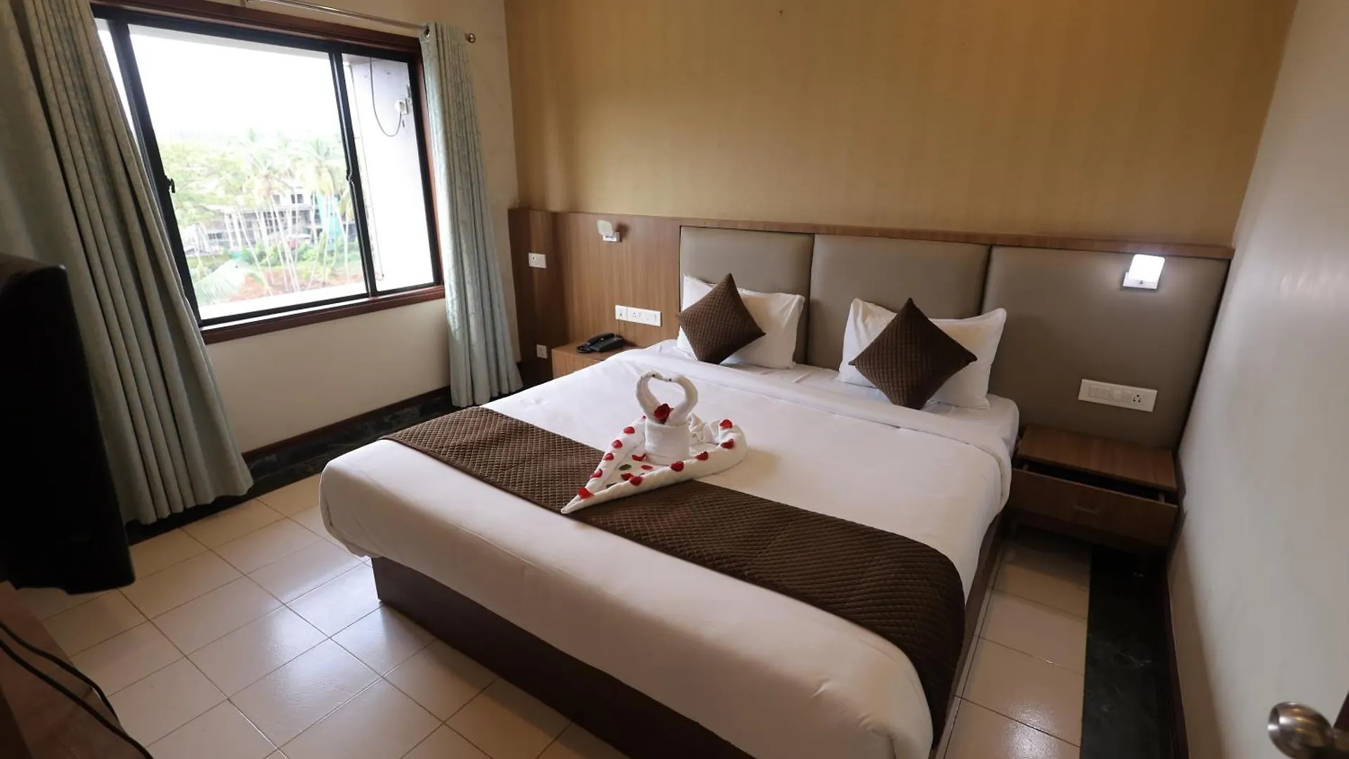 Hotel Calicut Gate  Kozhikode